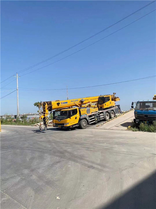 颍上县吊车作业时，可能会产生哪些额外收费项目？